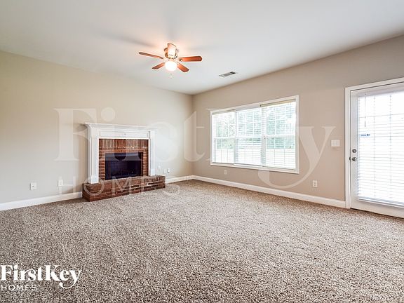 4th image of 6303 Spring Cove Dr