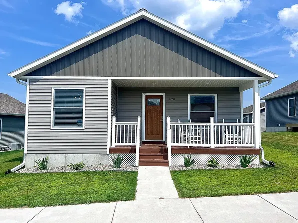 820 Sienna St, Traverse City, MI 49696