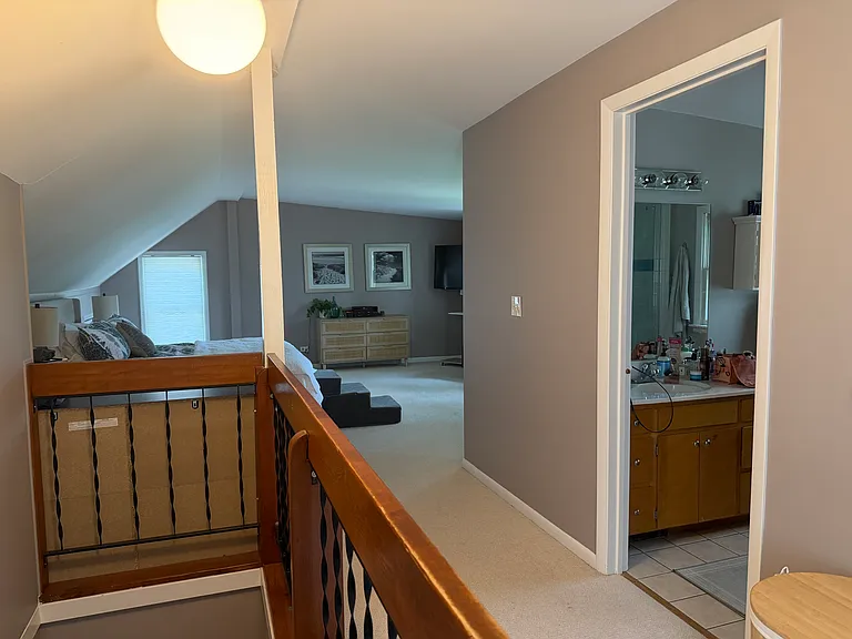 235 Nordica Ave — Photo 12