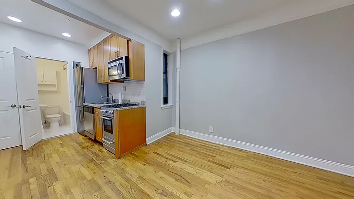 Rented by Compass | media 9