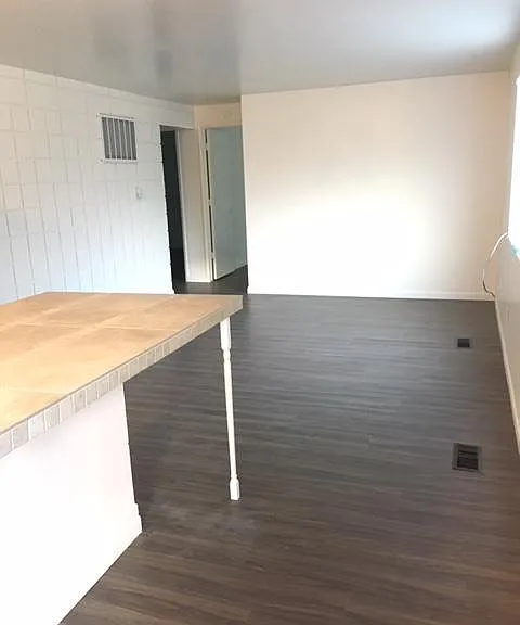 174 N Canyon Rd #3 — Photo 2