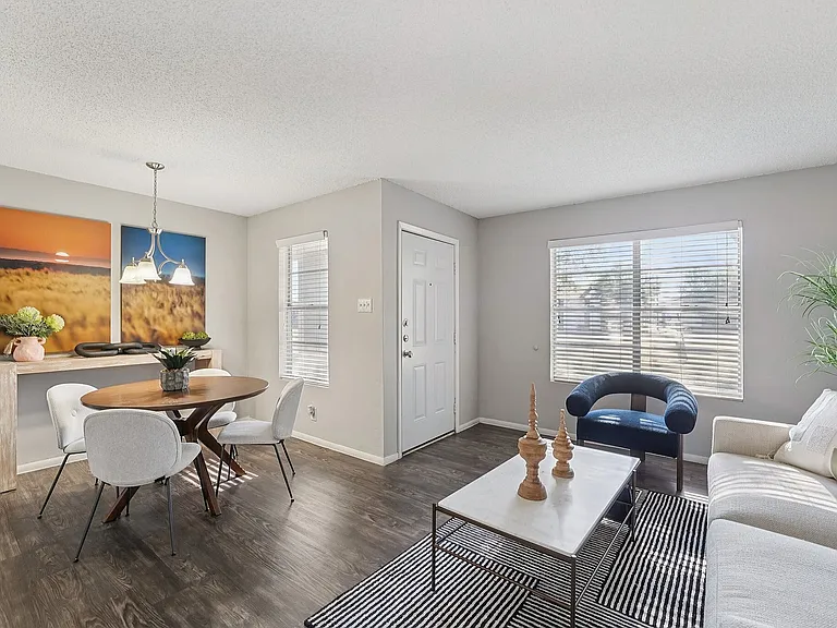 Bright Open-Concept Living Space in Waco Apartments