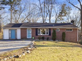 949 Norman Dr, Clarksville, TN 37040