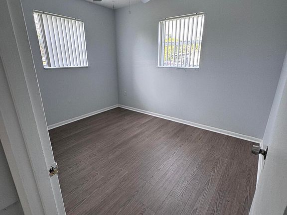 3rd image of 300 W Rutgers St