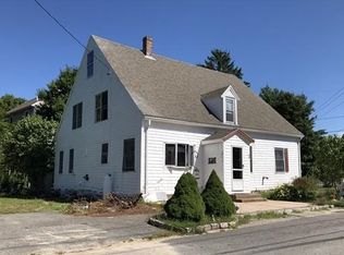 11 West St, Wareham, MA 02571