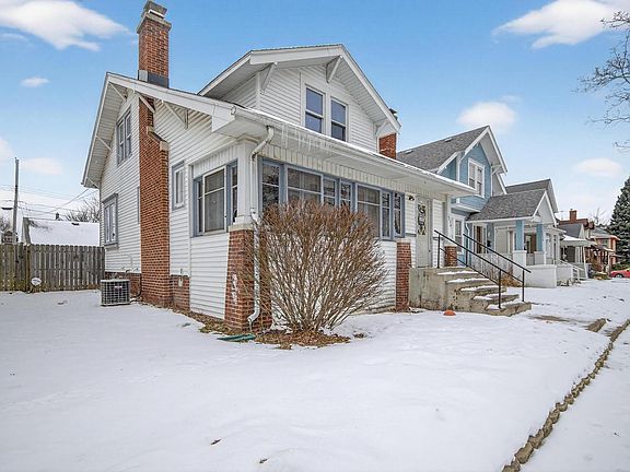 2nd image of 1334 Quincy AVENUE