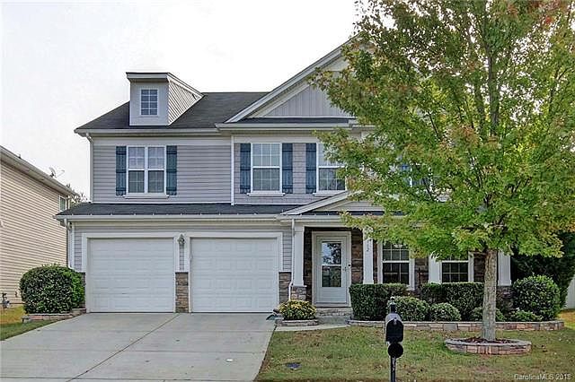 1st image of 162 Silverspring Pl