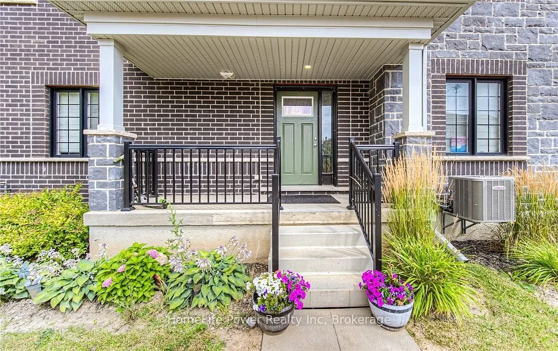 3 bed, $2,850 — Photo 2
