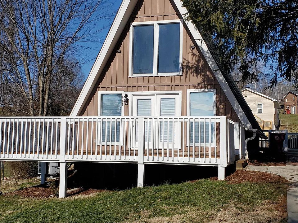 1st image of 311 Grande Ave E