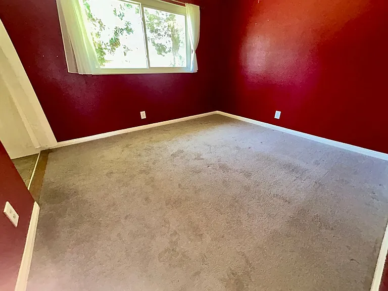 5572 Nevada Dr — Photo 19