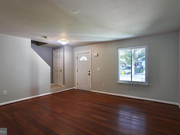 3rd image of 7796 Mayford Ave