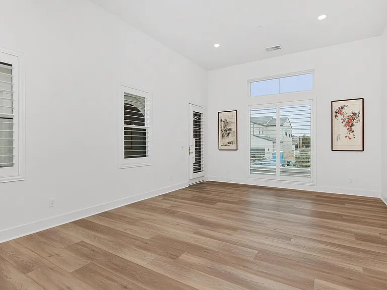 5290 Coastal Sage Trl — Photo 35