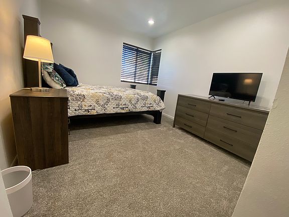 3rd image of 30740 Canterfield Dr