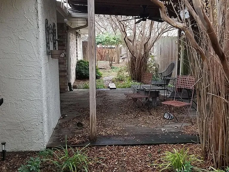 807 Saint Paul Ct — Photo 5