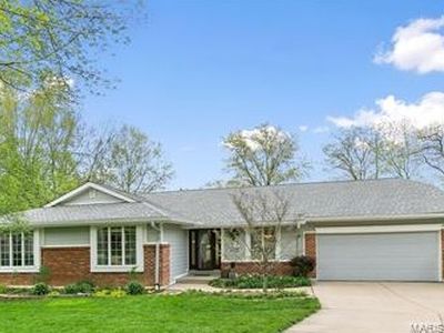 1748 Orchard Hill Dr, Chesterfield, MO, 63017