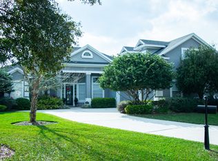 909 Alameda Ln, Saint Johns, FL 32259