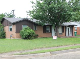4005 Redstone Rd, Denton, TX 76209