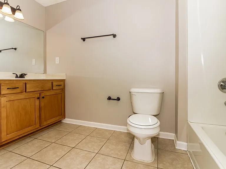 7317 Green Ash Dr — Photo 9