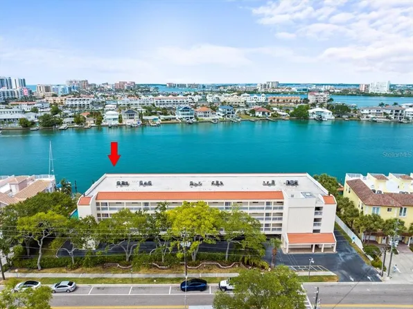 640 Bayway Blvd APT 101, Clearwater, FL 33767