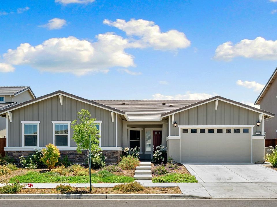 1st image of 2232 Christiansen Cir