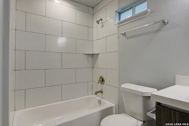6626 Woodstock Dr — Photo 21