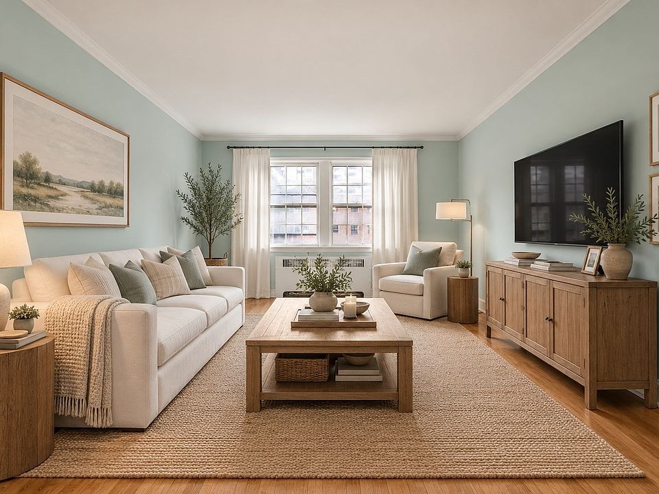 1st image of 1490 Beacon St APT 3