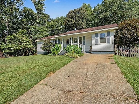 5th image of 32 Watkins Rd