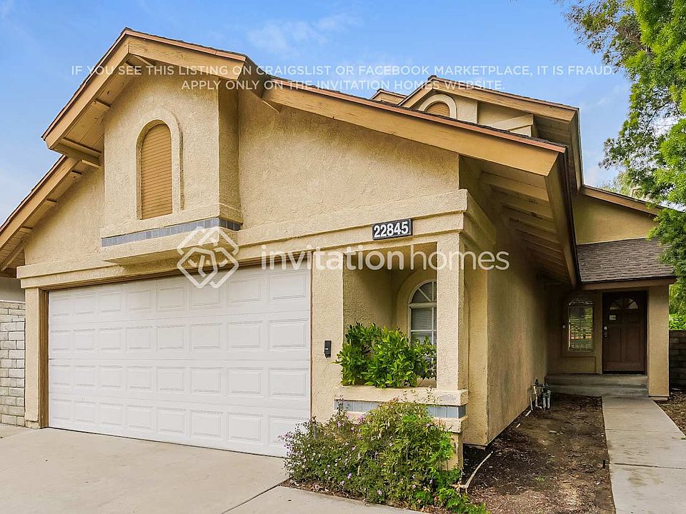 1st image of 22845 Tamarack Ln