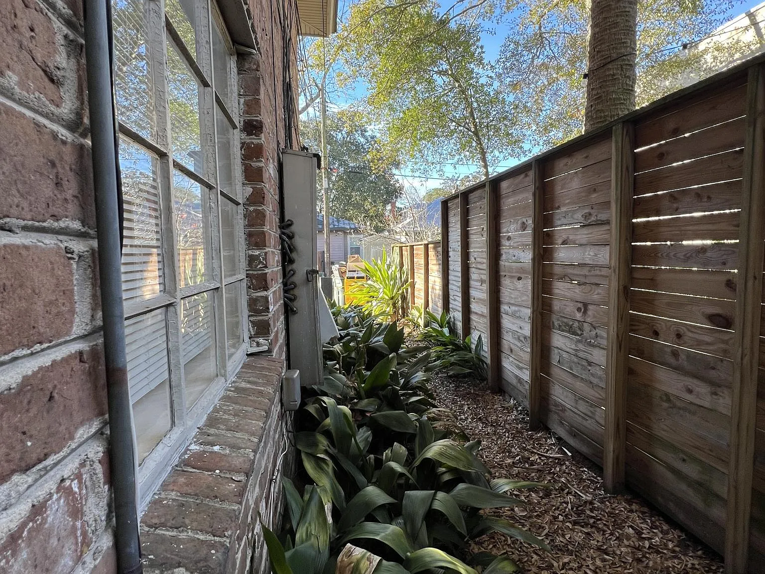 3801 Habersham St — Photo 2