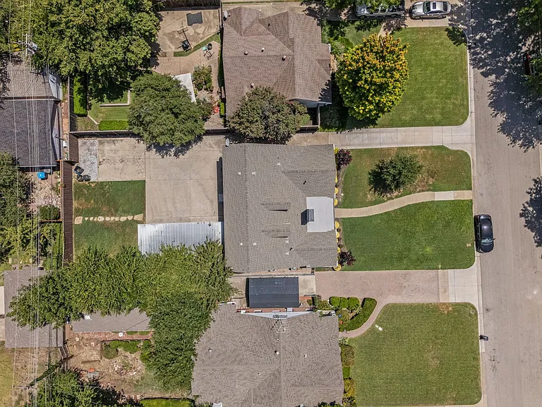 3518 Westcliff Rd S — Photo 45