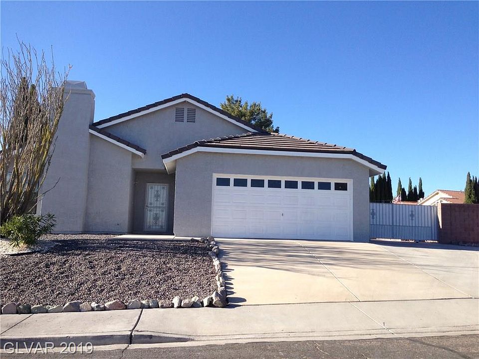 1st image of 600 Otono Dr