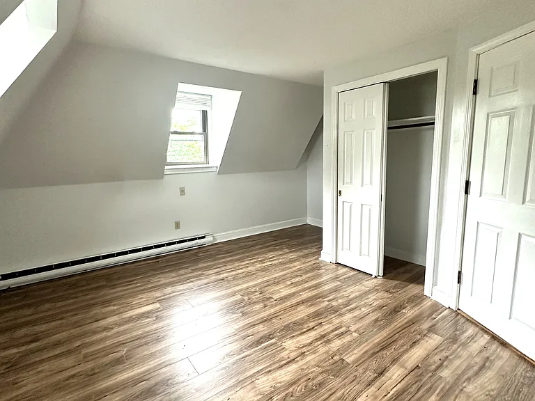 36 Pond St #5 — Photo 4