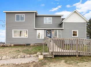 6666 E Sherwood Rd, Fowlerville, MI 48836
