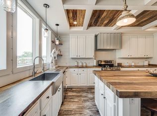 1001 N Seven Points Dr, Kemp, TX 75143