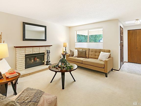 3rd image of 24430 11th Ave S