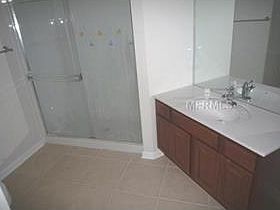 4th image of 4102 Breakview Dr #207