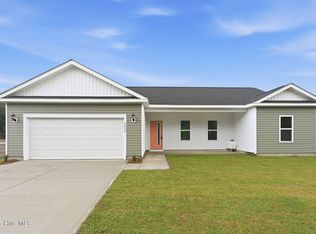 2624 Fountaintown Road, Chinquapin, NC 28521