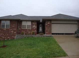 1421 S Solaira St, Ozark, MO 65721