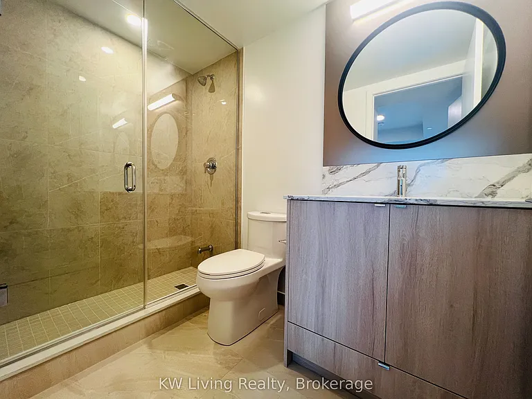 771 Yonge St #1902 — Photo 8