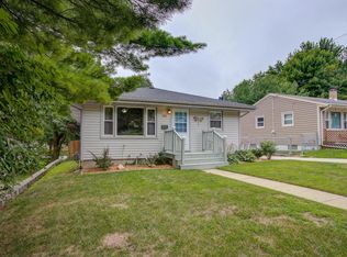 2101 Norton Ave, Waukesha, WI 53188