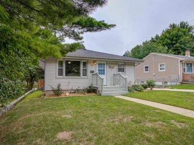 2101 Norton Ave, Waukesha, WI, 53188