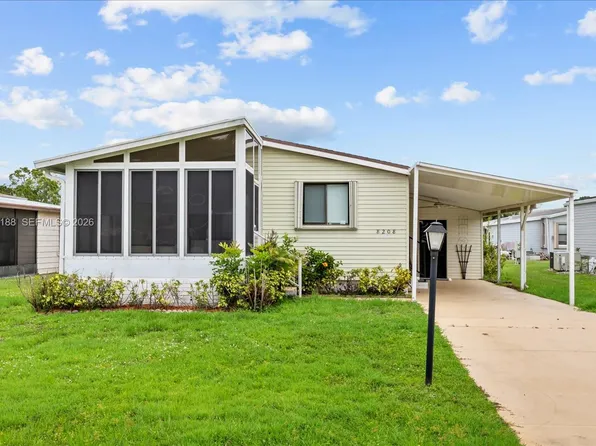 8208 W Bitterbush Ln, Port Saint Lucie, FL 34952