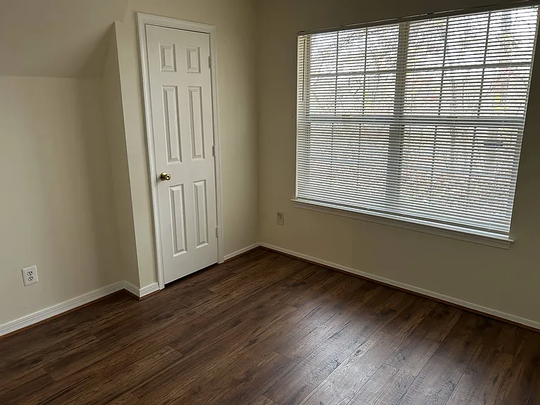 4418 Lord Loudoun Ct #132 — Photo 26
