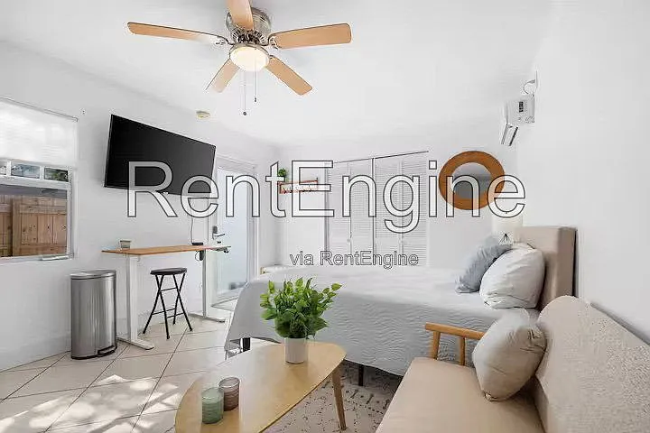 1 bed, 1.0 bath, $1,399 — Photo 4