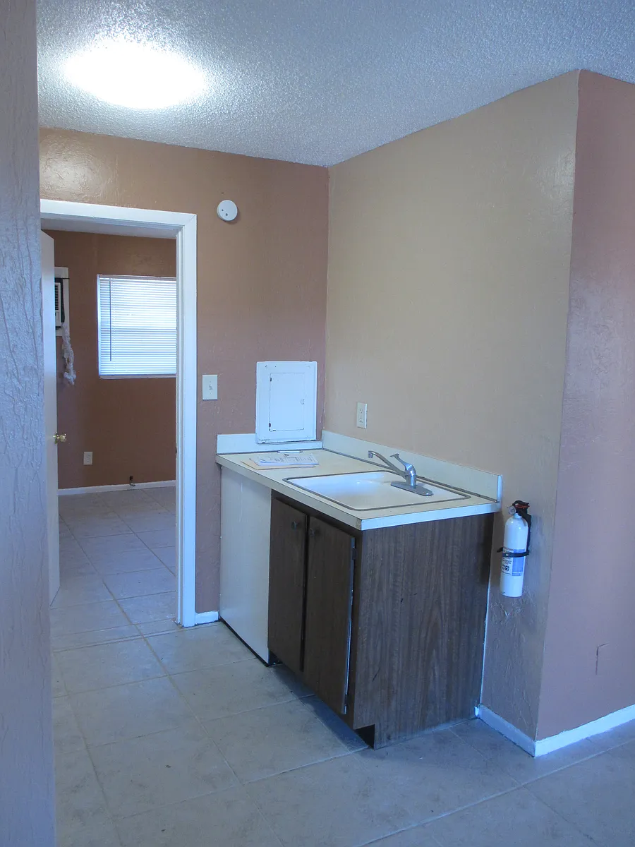 Building Photo - 1717 Dixon Blvd #98