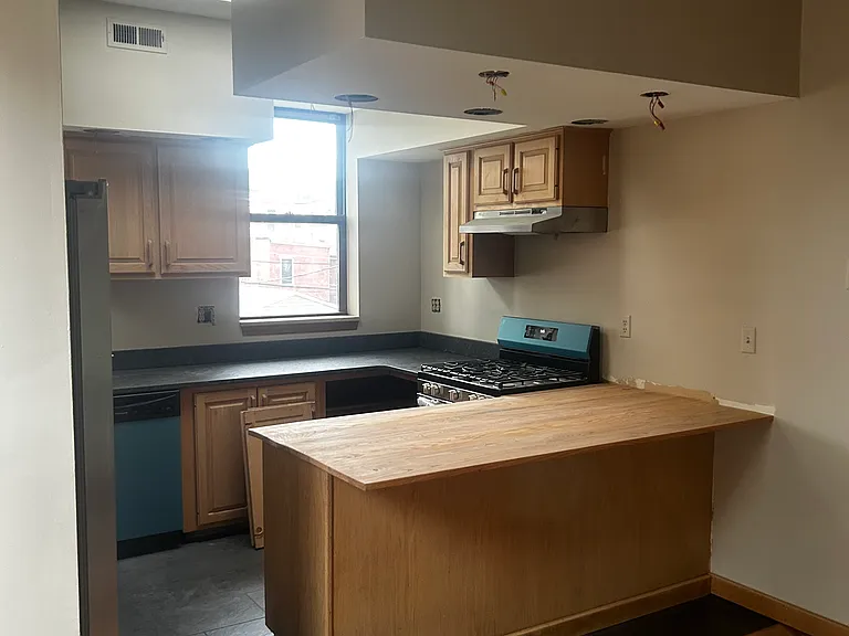 1313 Sheffield St #2 — Photo 1