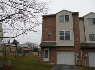 96 Cobblestone Ct, Alburtis, PA 18011