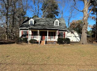 217 Bruce Rd, Tappahannock, VA 22560