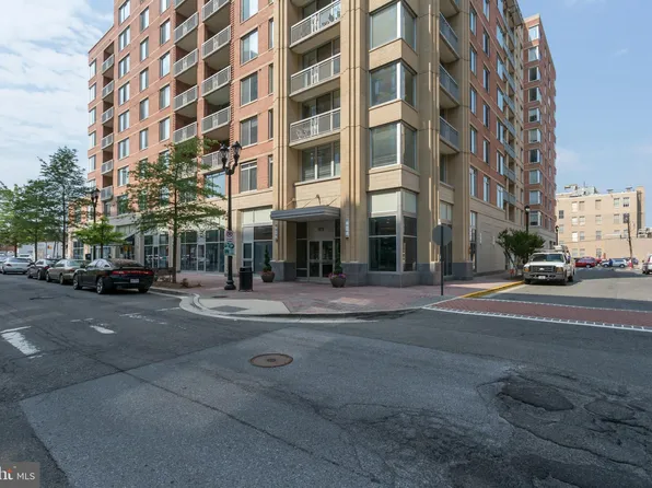1020 N Highland St Unit 407, Arlington, VA 22201