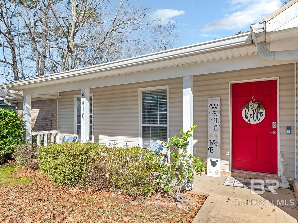 1st image of 9410 Ashwood Ct